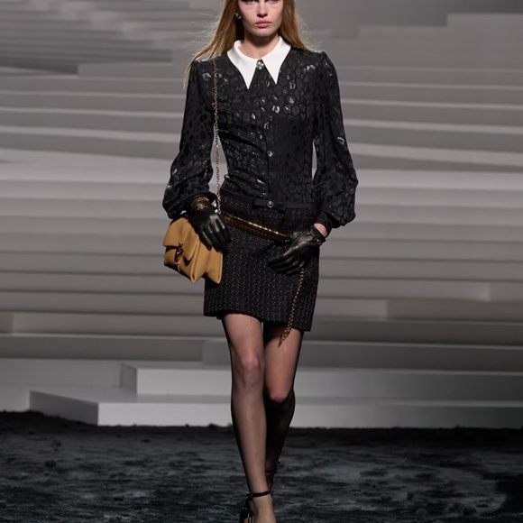 $3225 AUTHENTIC new VERSACE rare runway BELT - Picture 9 of 16